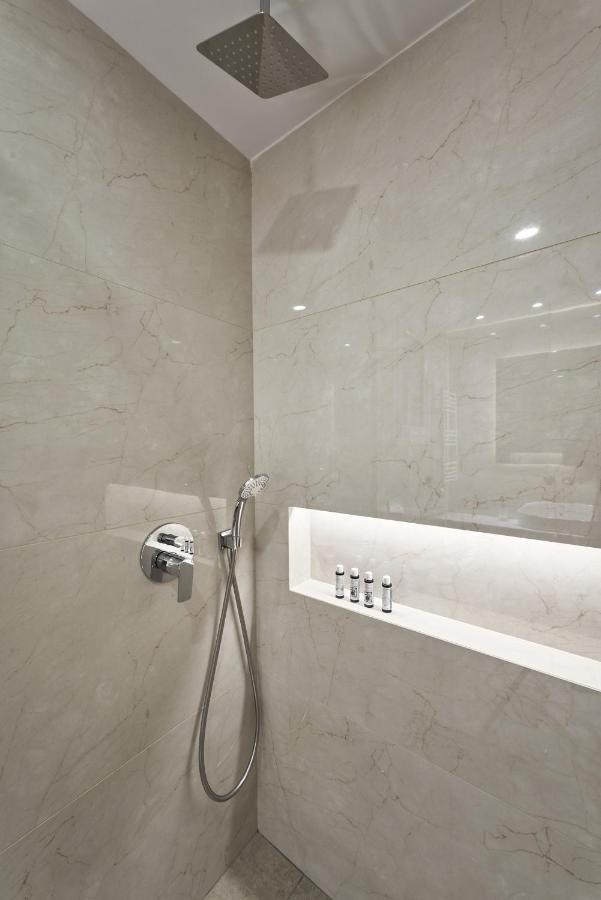 Urban Heights 3Bd Apt, Next To Hilton アテネ エクステリア 写真