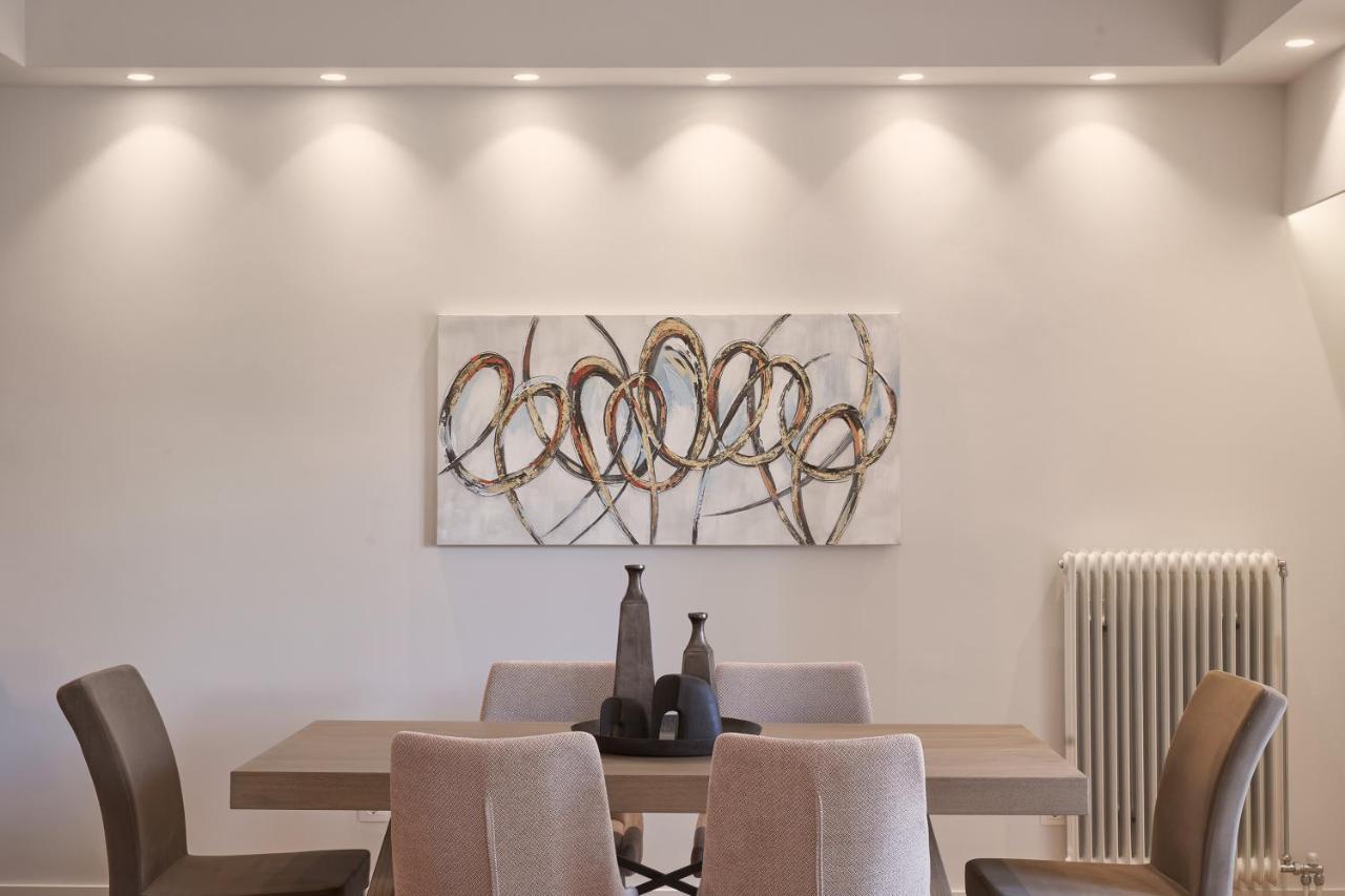 Urban Heights 3Bd Apt, Next To Hilton アテネ エクステリア 写真
