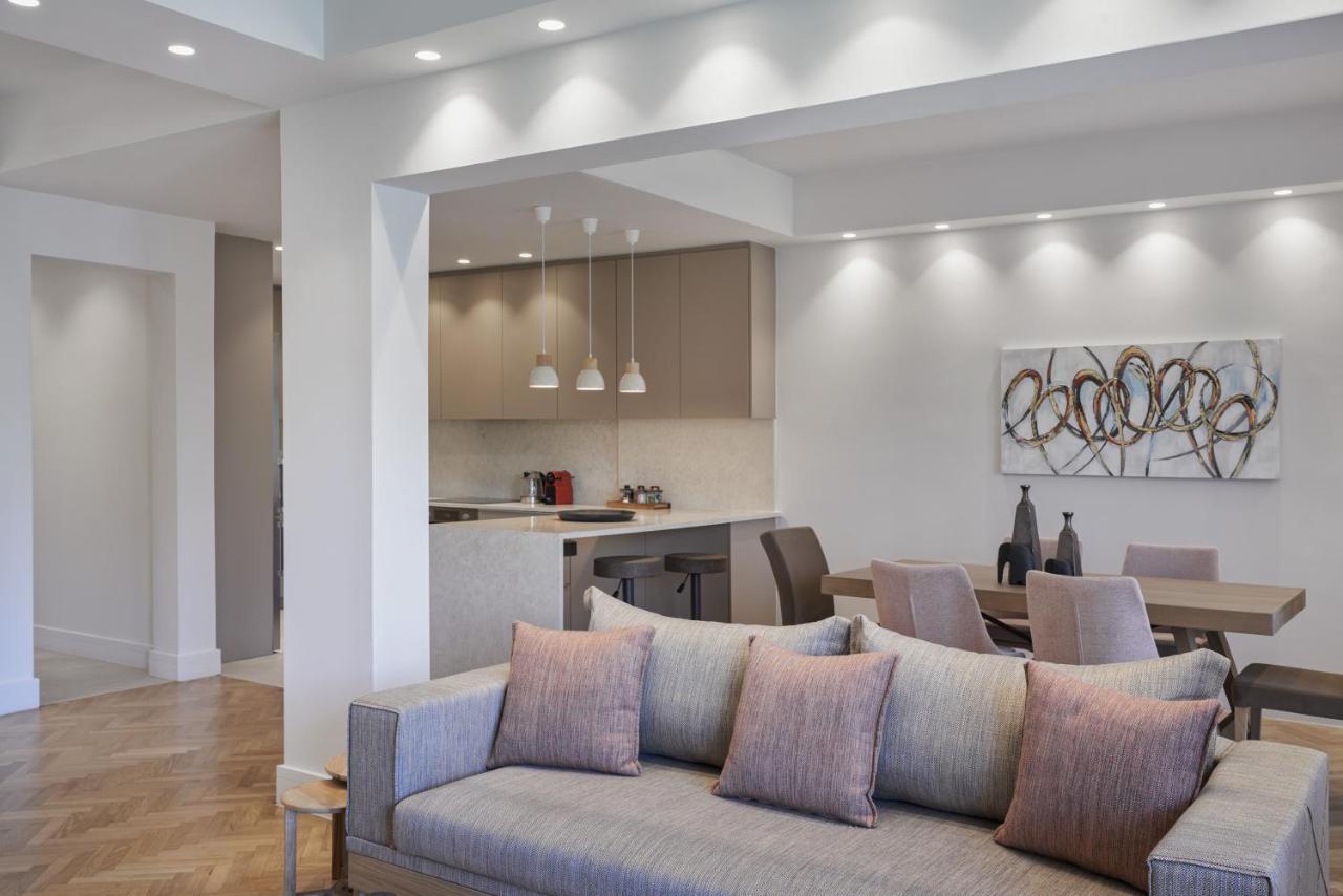 Urban Heights 3Bd Apt, Next To Hilton アテネ エクステリア 写真